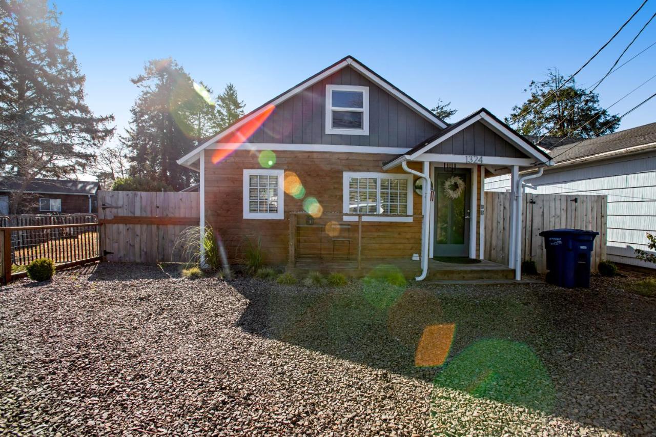 林肯市Siletz Bay Getaway别墅 外观 照片